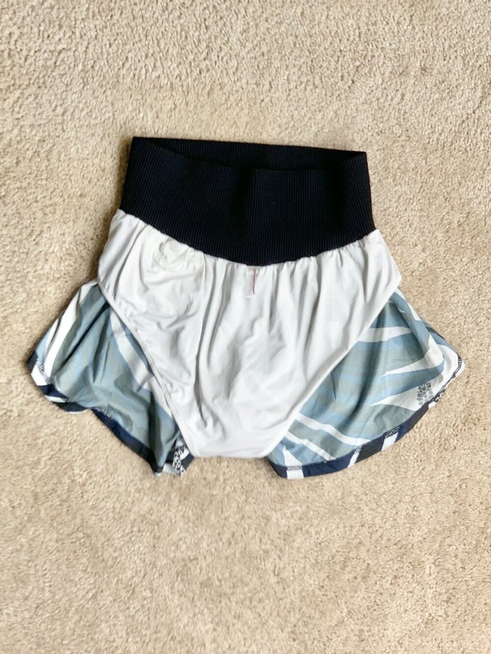 NWOT FP Movement Carpe Diem Printed Shorts, Sporty Striping Combo, Small - Picture 7 of 10